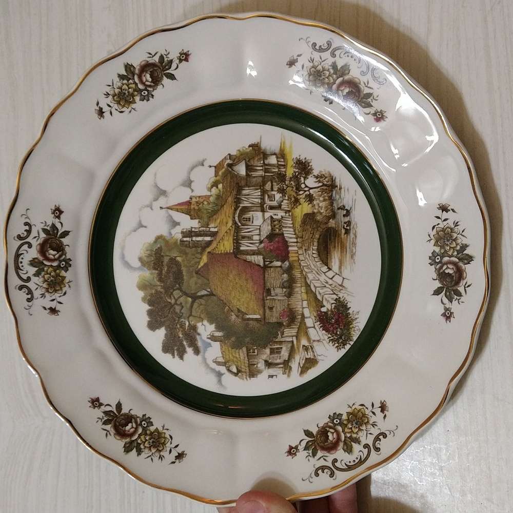 Vintage Woods & Sons Alpine White Ironstone Ascot Service Plate Made In England